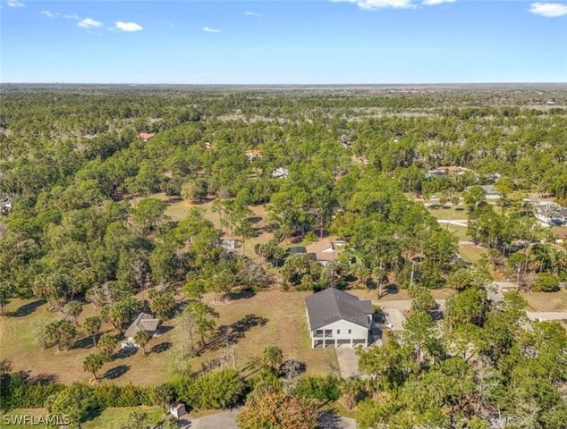 240 33rd AVE NE, Naples, FL 34120