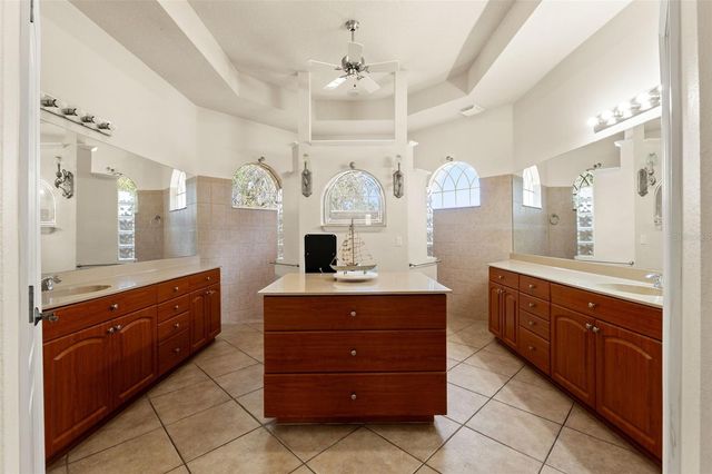 10077 HERNANDO RIDGE ROAD, Weeki Wachee, FL 34613