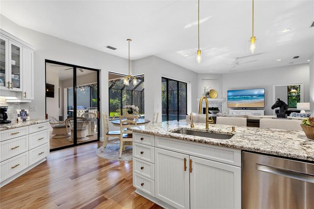 6410 BUTLERS CREST DRIVE, Bradenton, FL 34203