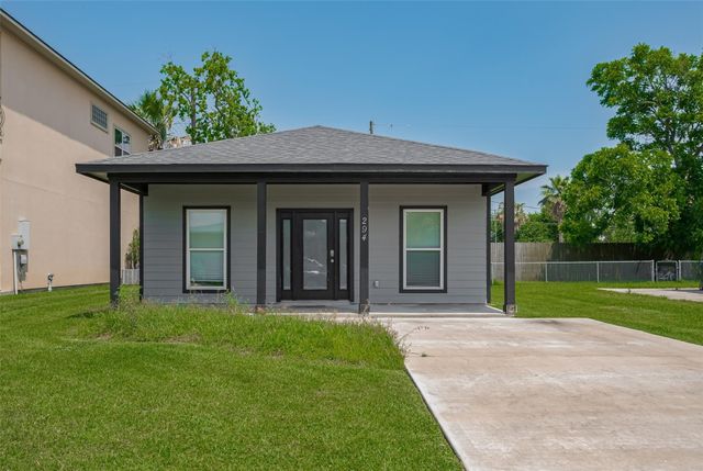 294 Debbie Lane, Dickinson, TX 77539