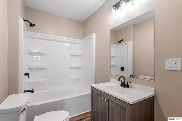 3316 N 55th Street, Omaha, NE 68104