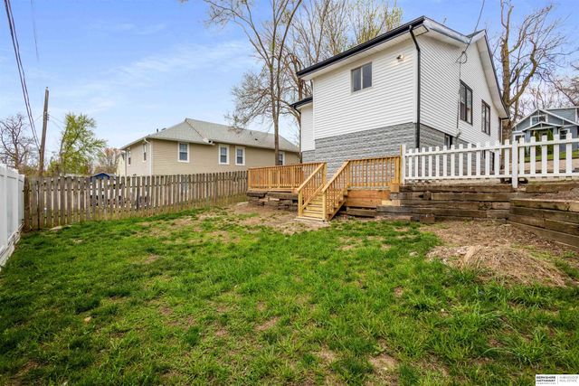 3316 N 55th Street, Omaha, NE 68104