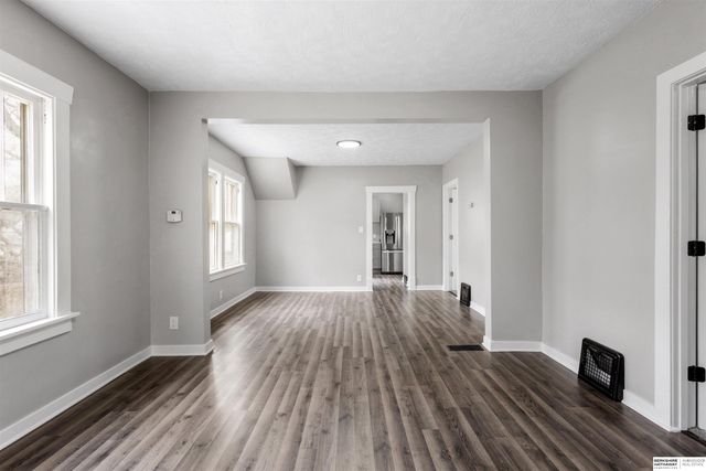 3316 N 55th Street, Omaha, NE 68104