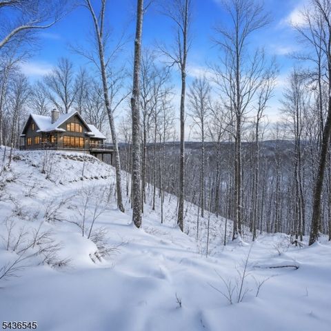 76 Monroe Rd, Lafayette Twp., NJ 07848