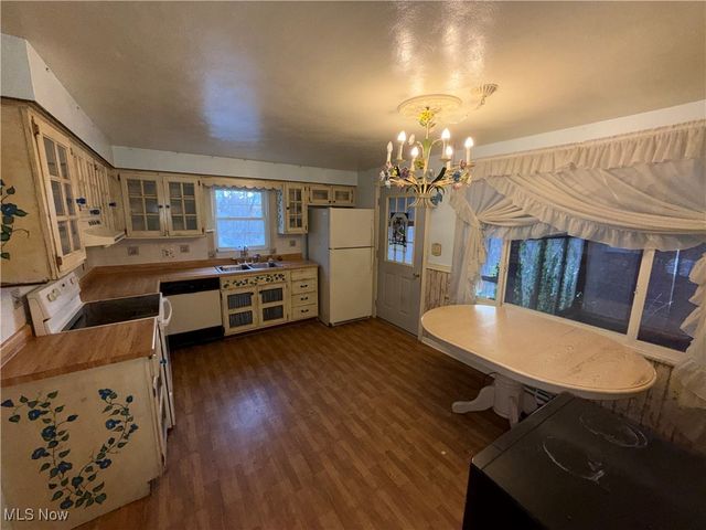 411 Fairview Heights Drive, Toronto, OH 43964