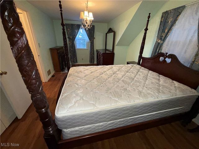 411 Fairview Heights Drive, Toronto, OH 43964