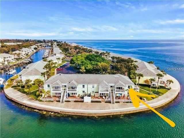 5285 COQUINA KEY DRIVE SE C, St Petersburg, FL 33705