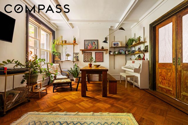 101 Chauncey Street, New York City, NY 11233