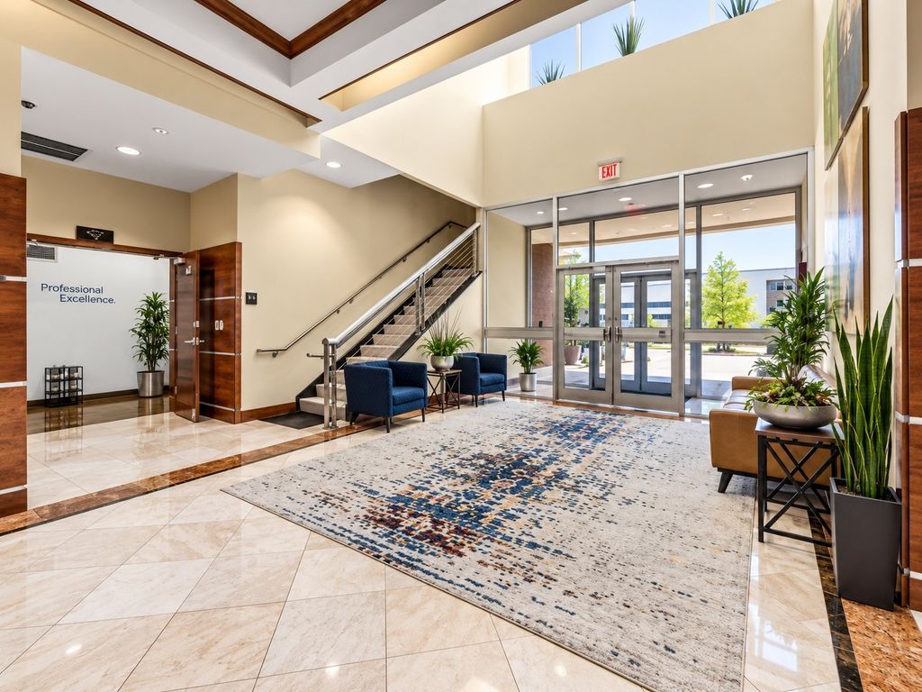 1026 Texan Trail, Grapevine, TX 76051 — photo 2