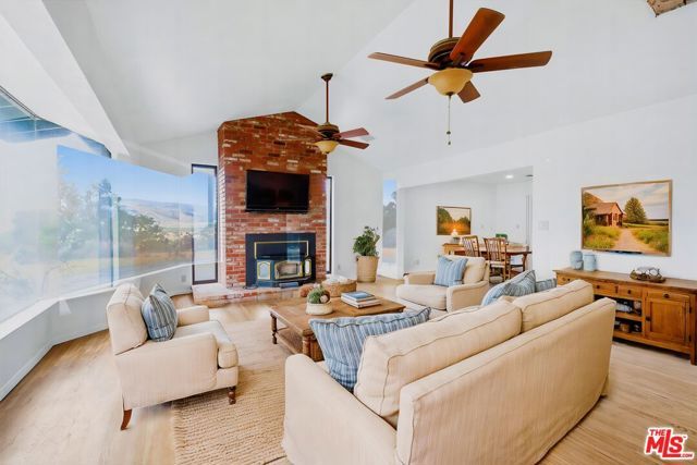 27961 Preakness Drive, Tehachapi, CA 93561