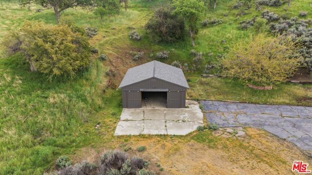 27961 Preakness Drive, Tehachapi, CA 93561