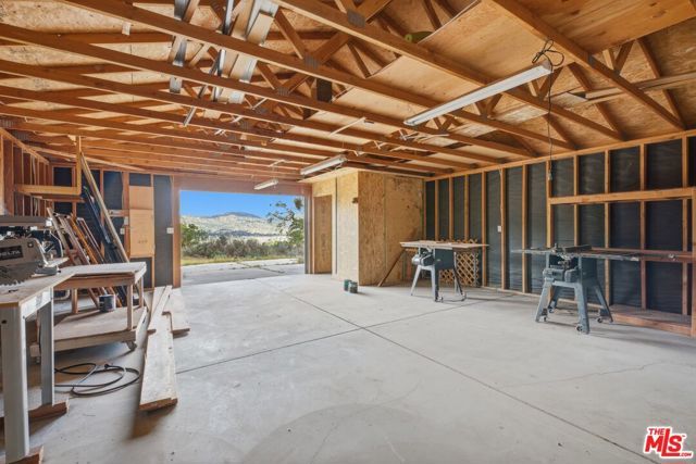 27961 Preakness Drive, Tehachapi, CA 93561