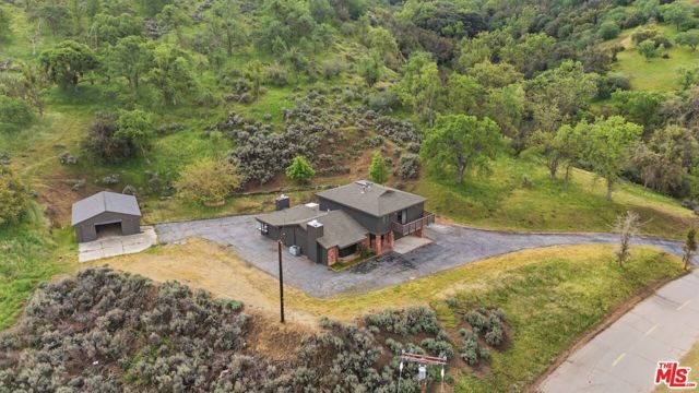 27961 Preakness Drive, Tehachapi, CA 93561