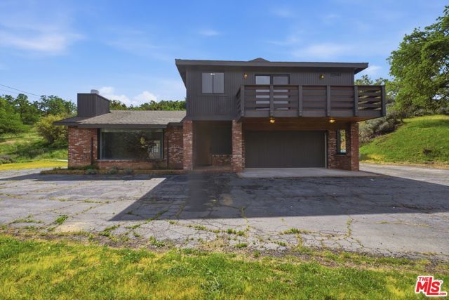 27961 Preakness Drive, Tehachapi, CA 93561