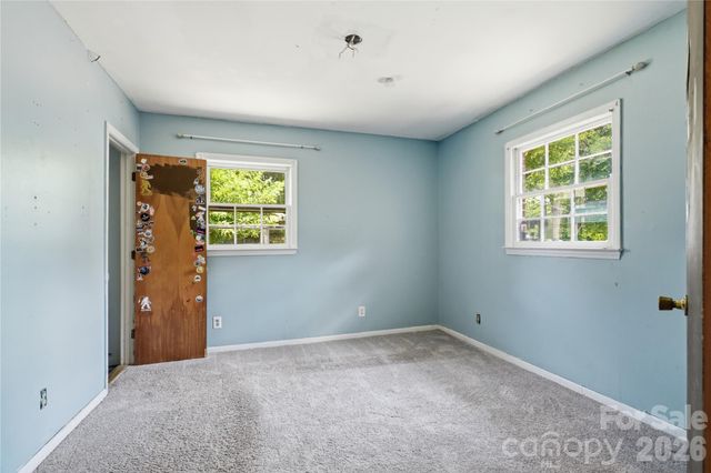 307 Dutchman Avenue, Mount Holly, NC 28120