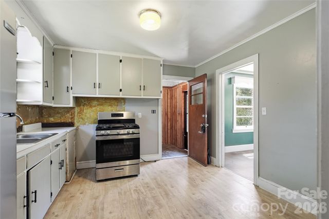 307 Dutchman Avenue, Mount Holly, NC 28120