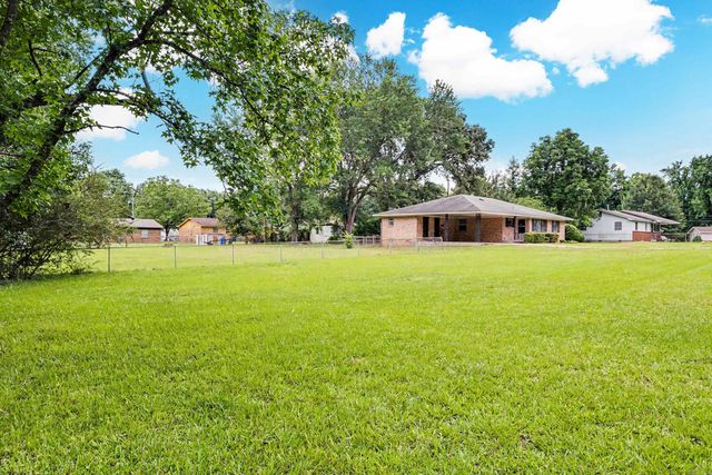 5601 Bliss Circle, Little Rock, AR 72209