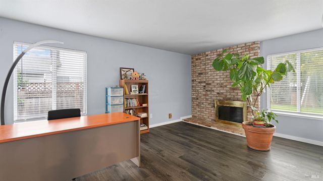 3456 Norwalk Pl, Fairfield, CA 94534