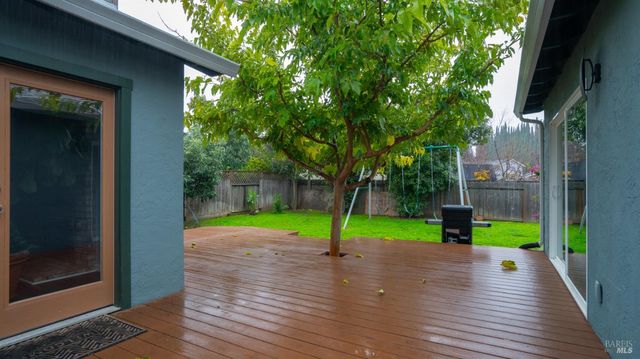 3456 Norwalk Pl, Fairfield, CA 94534