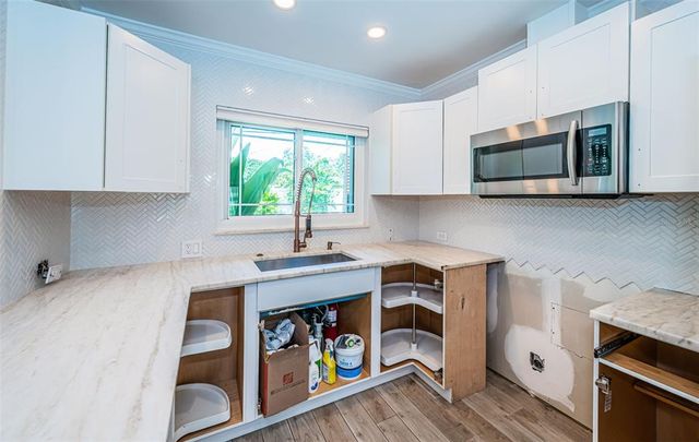 333 BELLEAIR DRIVE NE, St Petersburg, FL 33704