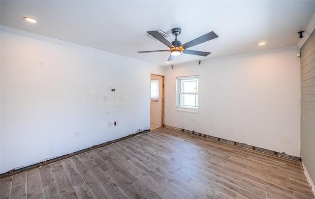 333 BELLEAIR DRIVE NE, St Petersburg, FL 33704