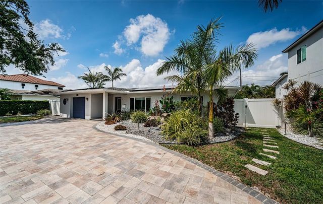 333 BELLEAIR DRIVE NE, St Petersburg, FL 33704