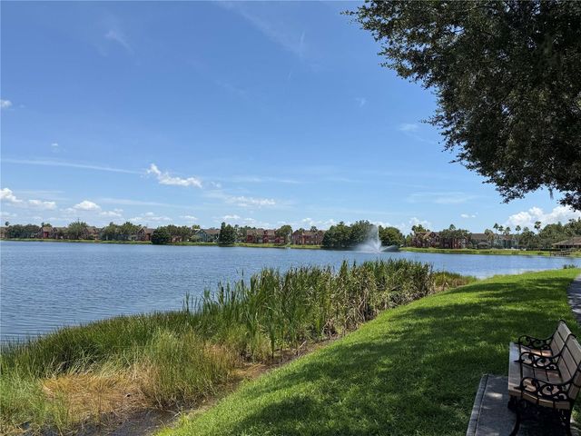 9288 LAKE CHASE ISLAND WAY, Tampa, FL 33626