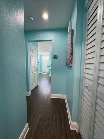 9288 LAKE CHASE ISLAND WAY, Tampa, FL 33626