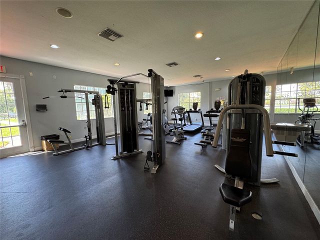 9288 LAKE CHASE ISLAND WAY, Tampa, FL 33626