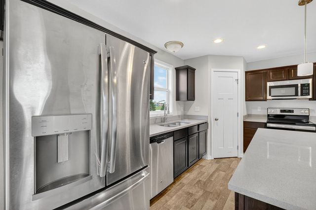 124 Aspen Drive NE, Bondurant, IA 50035