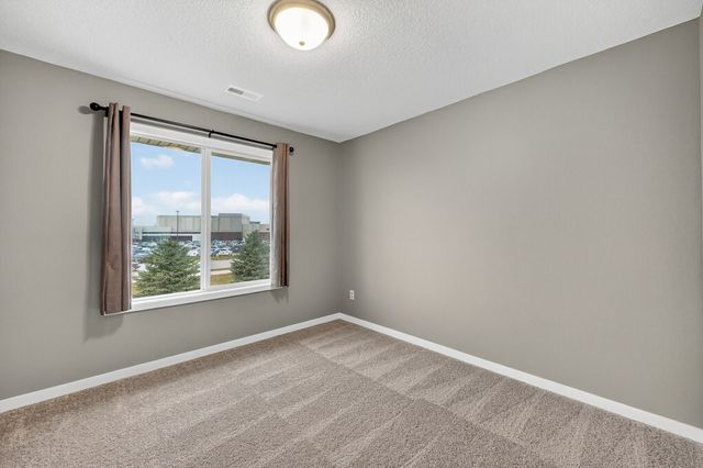 124 Aspen Drive NE, Bondurant, IA 50035