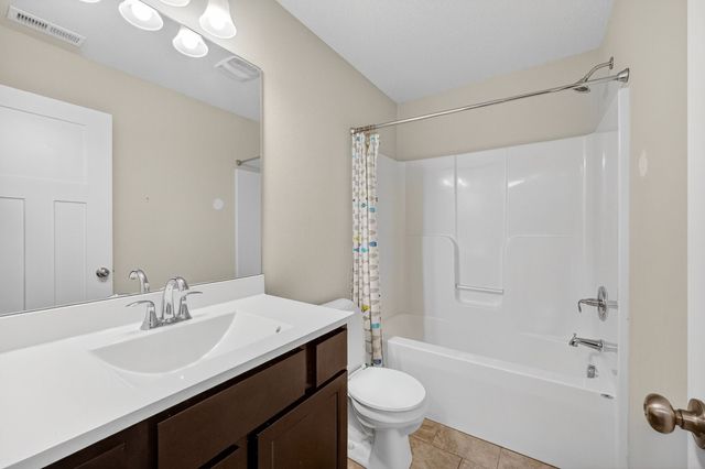 124 Aspen Drive NE, Bondurant, IA 50035