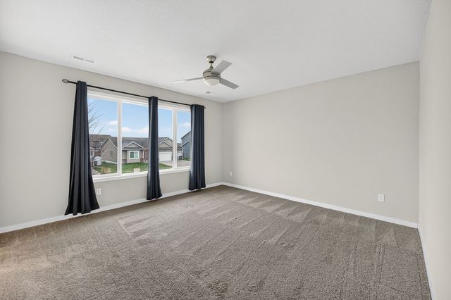 124 Aspen Drive NE, Bondurant, IA 50035