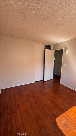 20836 Hawaiian Ave., Lakewood, CA 90715