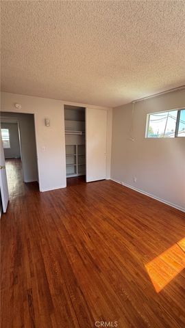 20836 Hawaiian Ave., Lakewood, CA 90715