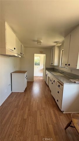 20836 Hawaiian Ave., Lakewood, CA 90715