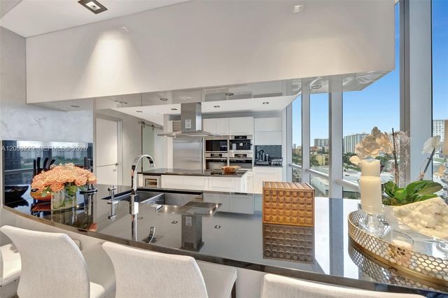 17121 Collins Avenue 808, Sunny Isles Beach, FL 33160