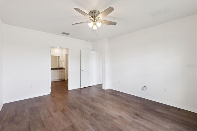 4897 PANGA AVENUE, Mount Dora, FL 32757