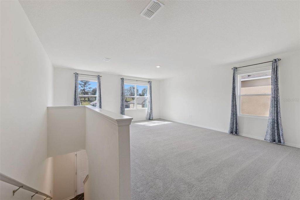 Image 11 of property listing at 4897 PANGA AVENUE, Mount Dora, FL 32757