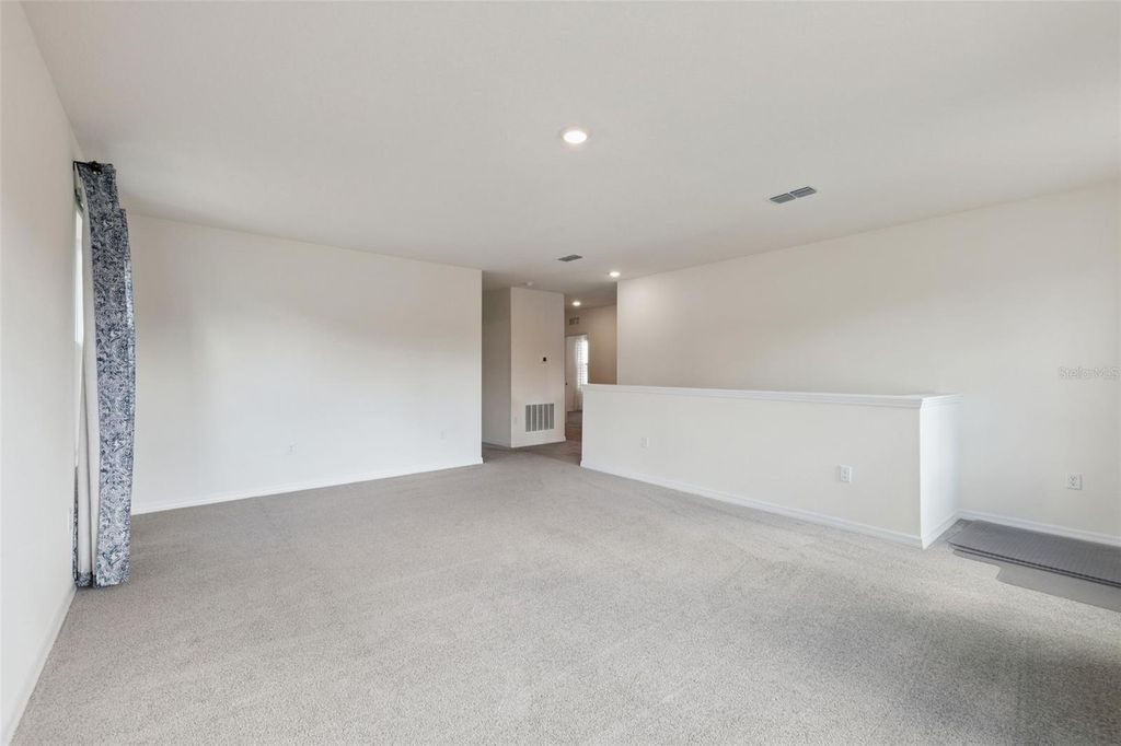 Image 12 of property listing at 4897 PANGA AVENUE, Mount Dora, FL 32757