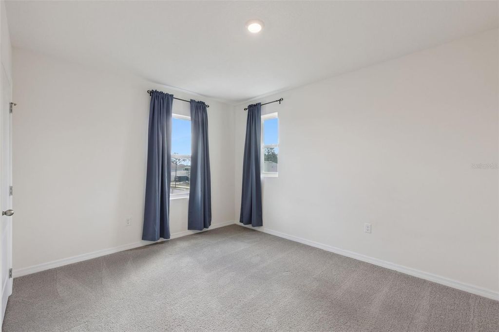 Image 25 of property listing at 4897 PANGA AVENUE, Mount Dora, FL 32757