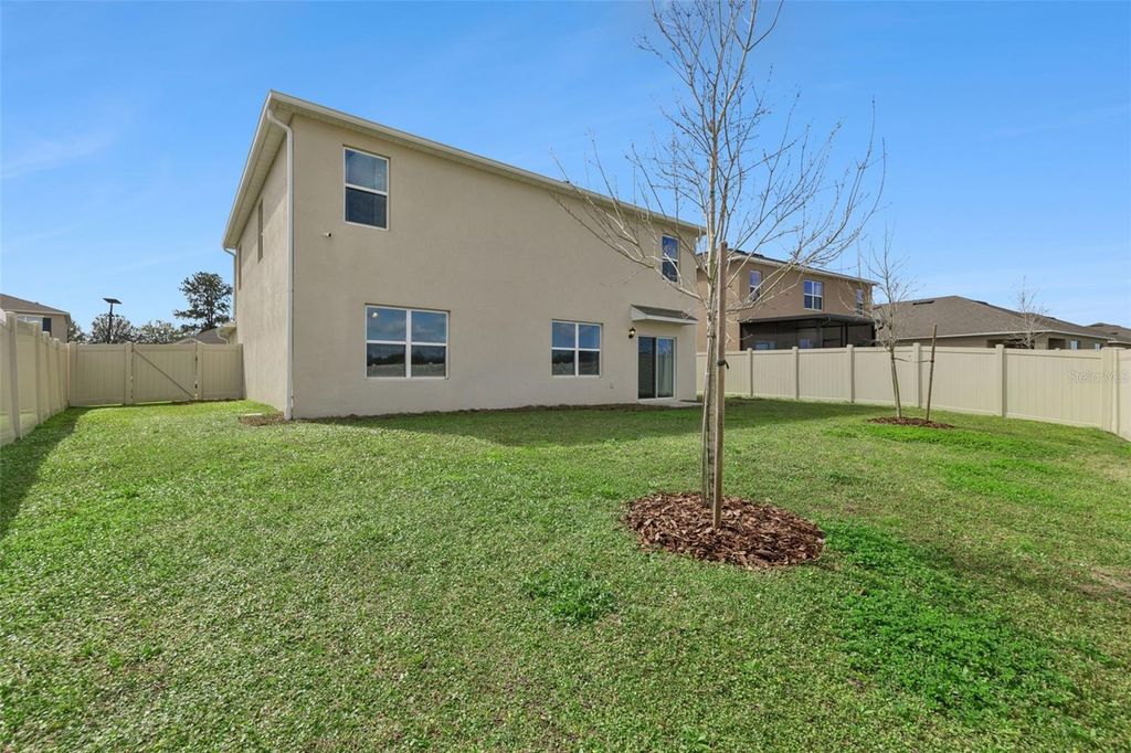 Image 30 of property listing at 4897 PANGA AVENUE, Mount Dora, FL 32757