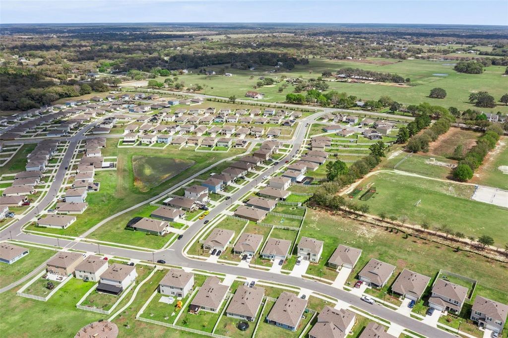 Image 46 of property listing at 4897 PANGA AVENUE, Mount Dora, FL 32757