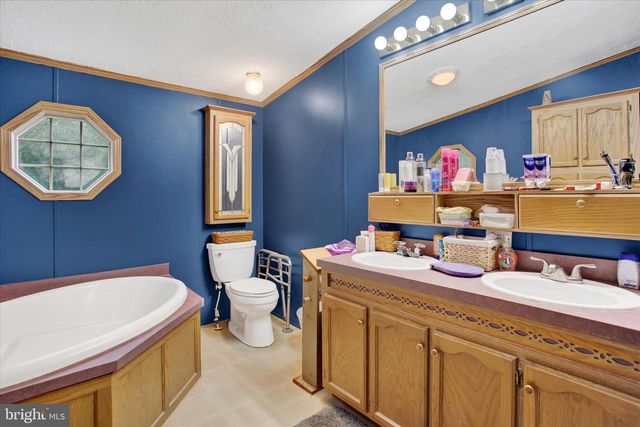 86 EDWARDS LN, Lothian, MD 20711