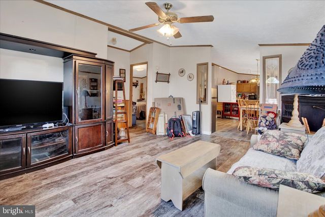 86 EDWARDS LN, Lothian, MD 20711
