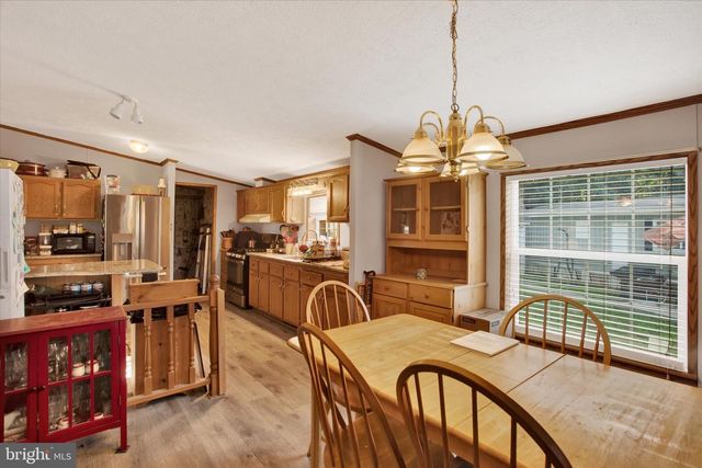 86 EDWARDS LN, Lothian, MD 20711