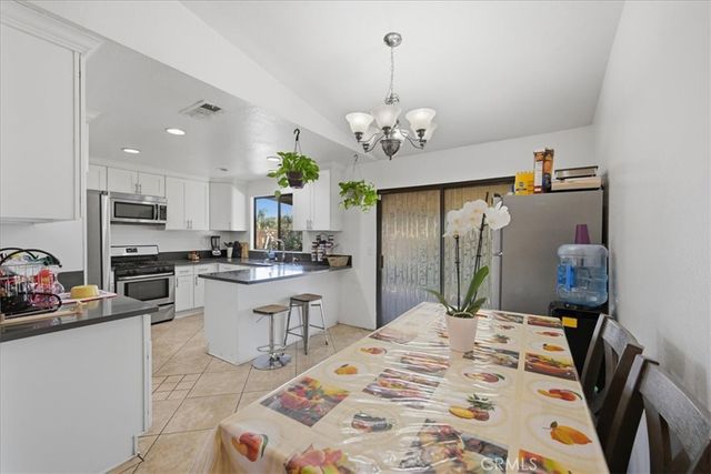 1893 Loma Bonita, Perris, CA 92570