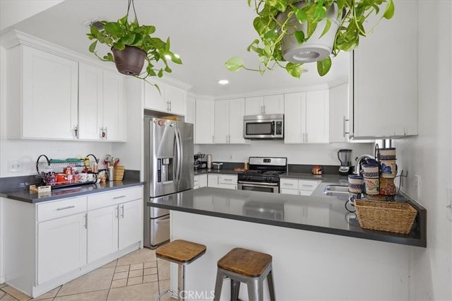 1893 Loma Bonita, Perris, CA 92570