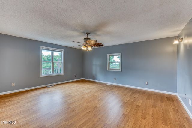 518 V I Ranch Road, Bristol, TN 37620