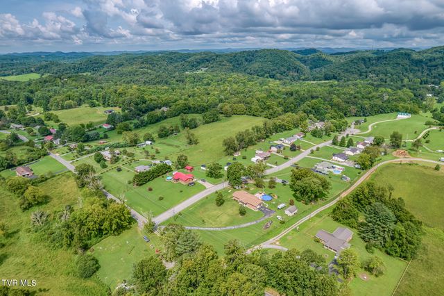 518 V I Ranch Road, Bristol, TN 37620